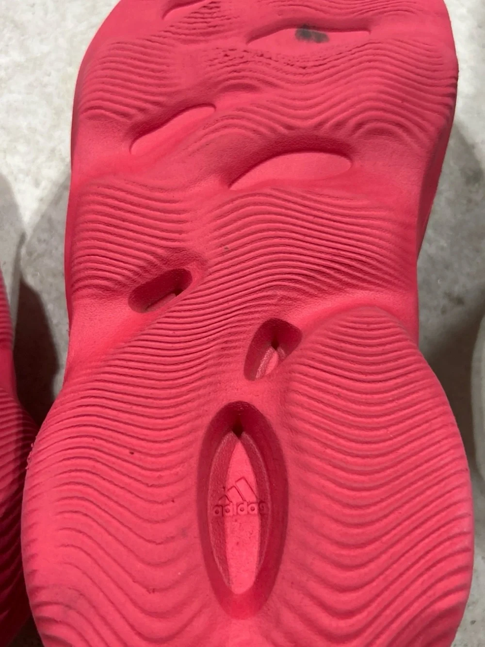 adidas red foam runners